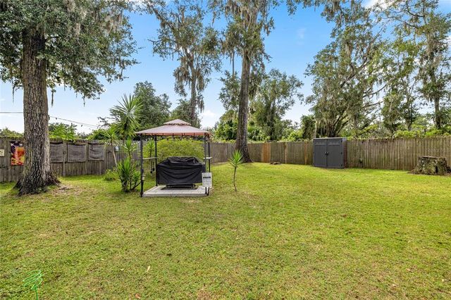 2535 NE 8TH AVENUE, Ocala, FL 34470
