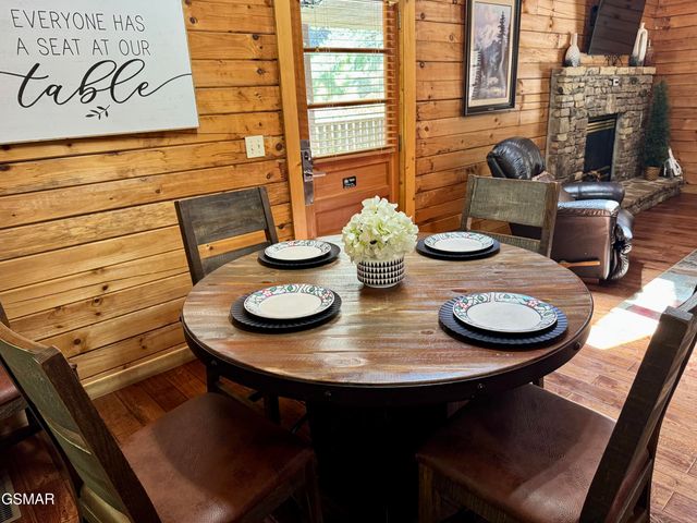 630 Walnut Way, Sevierville, TN 37862