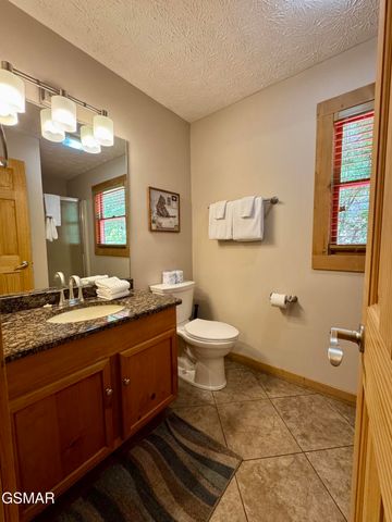 630 Walnut Way, Sevierville, TN 37862