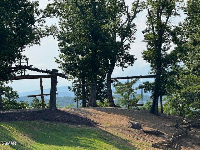 630 Walnut Way, Sevierville, TN 37862
