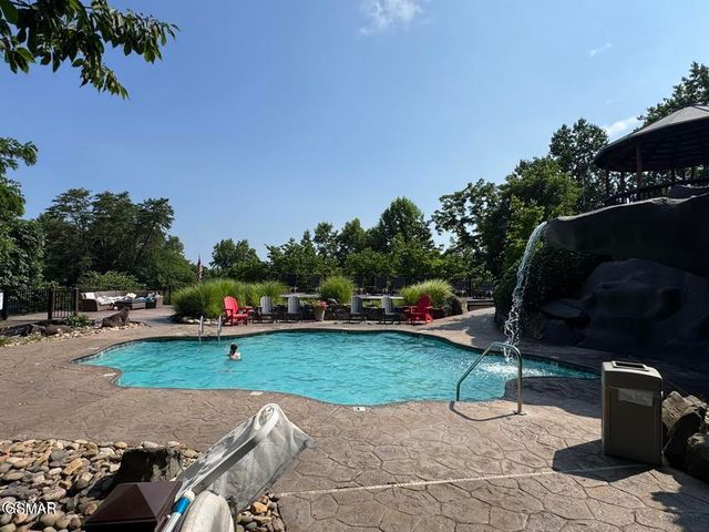 630 Walnut Way, Sevierville, TN 37862