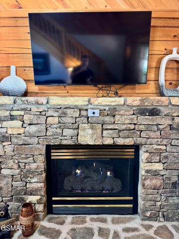 630 Walnut Way, Sevierville, TN 37862