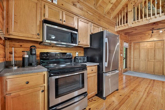 782 Scenic Mountain View Road, Blue Ridge, GA 30513