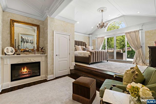 354 W Grand Avenue, Montvale, NJ 07645