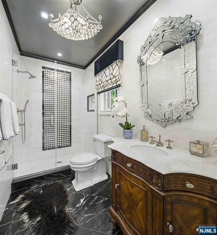 354 W Grand Avenue, Montvale, NJ 07645
