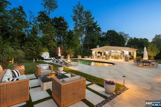 354 W Grand Avenue, Montvale, NJ 07645