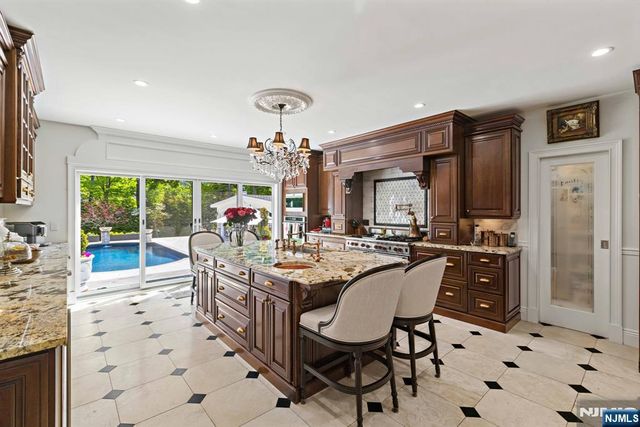 354 W Grand Avenue, Montvale, NJ 07645