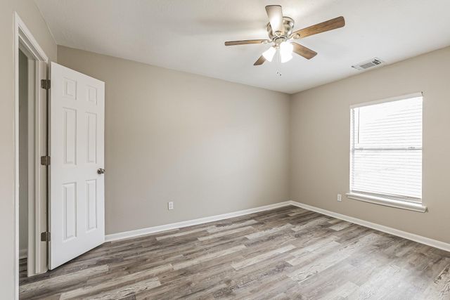 7406 Echo Pines Drive, Humble, TX 77346