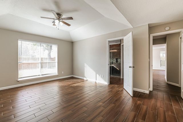 7406 Echo Pines Drive, Humble, TX 77346