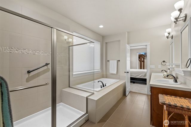 1747 S Blanchard Loop, East Wenatchee, WA 98802