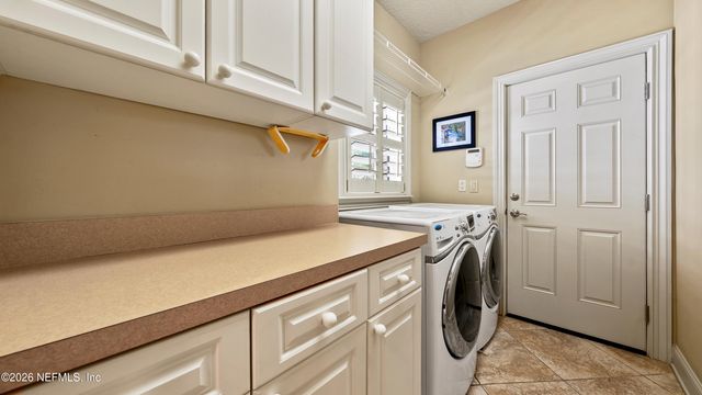 243 BARONY Drive, Jacksonville, FL 32225