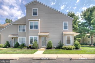 1301 HAWTHORNE CT, Sewell, NJ 08080