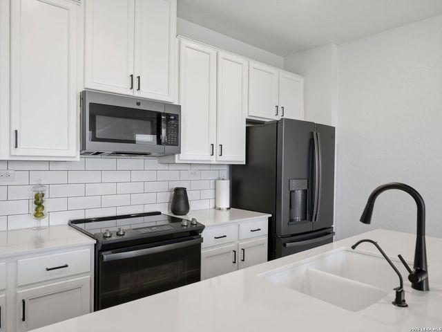 4815 Via Sonoma Trail, Converse, TX 78109