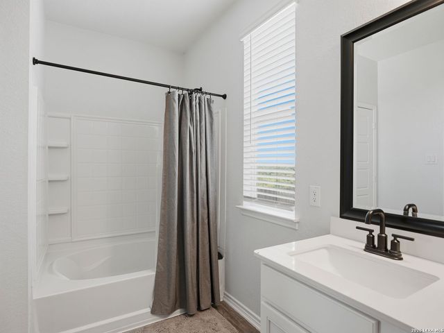 4815 Via Sonoma Trail, Converse, TX 78109