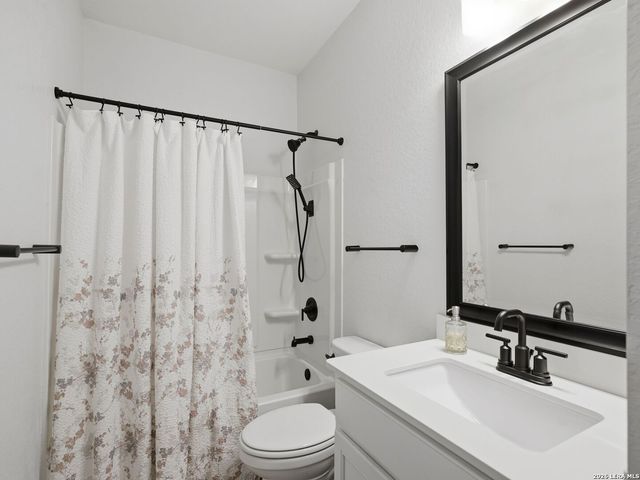4815 Via Sonoma Trail, Converse, TX 78109