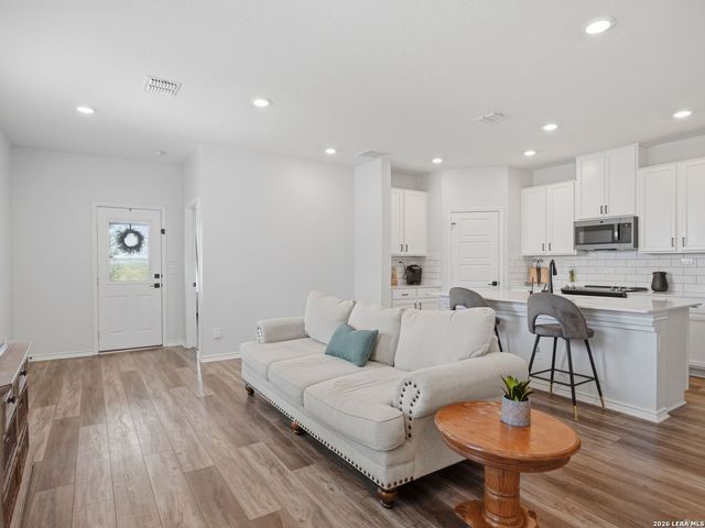 4815 Via Sonoma Trail, Converse, TX 78109