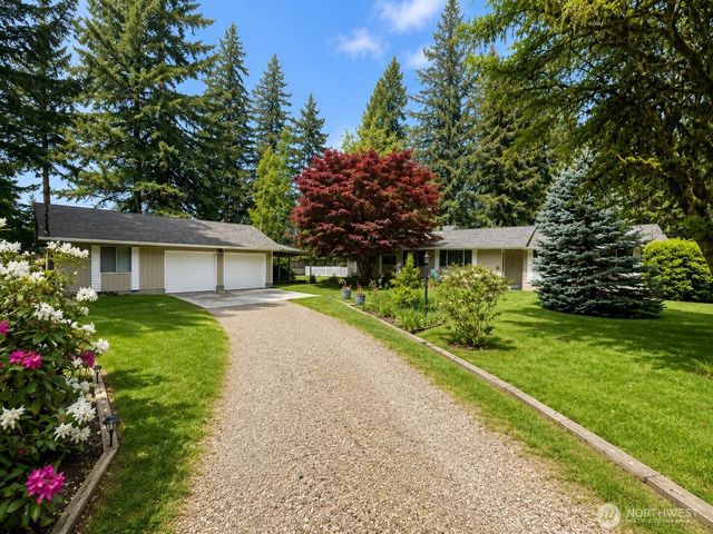 11210 133rd Avenue SE, Rainier, WA 98576