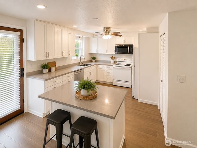 11210 133rd Avenue SE, Rainier, WA 98576