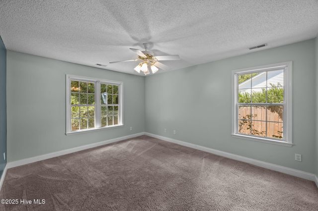 102 Inge Court, New Bern, NC 28562