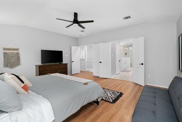 807 Clarence Bohls LN, Pflugerville, TX 78660