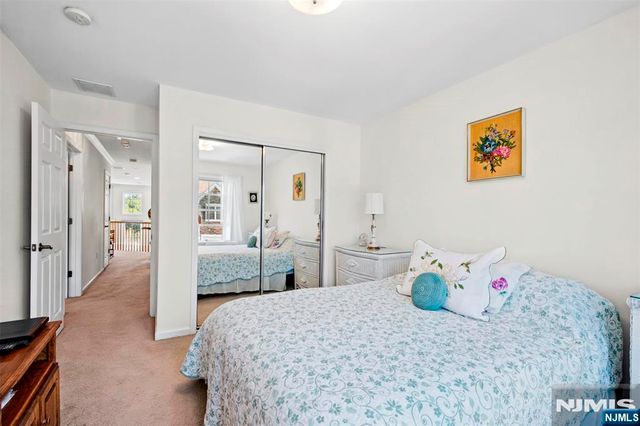 45 Magnolia Way, North Haledon, NJ 07508