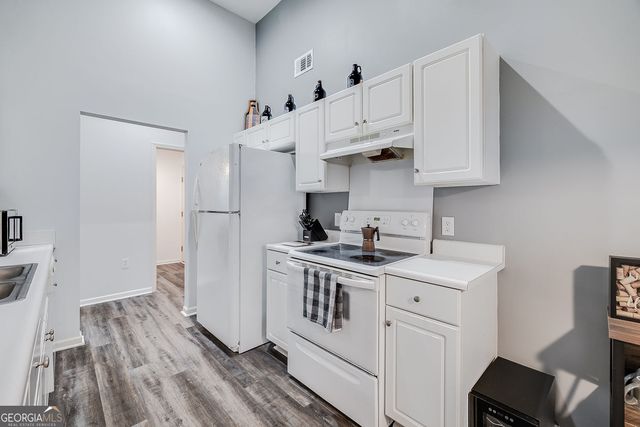 220 Parkview Court, Savannah, GA 31419