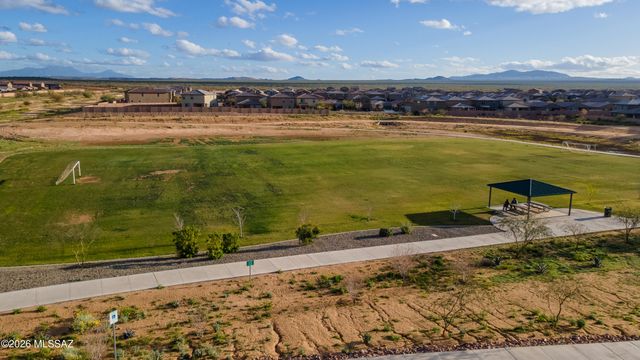 6860 W Jadewood Lane, Tucson, AZ 85757