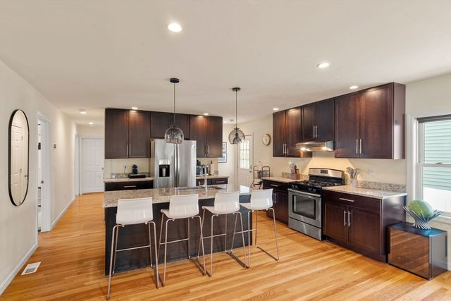 60 French St, Quincy, MA 02171