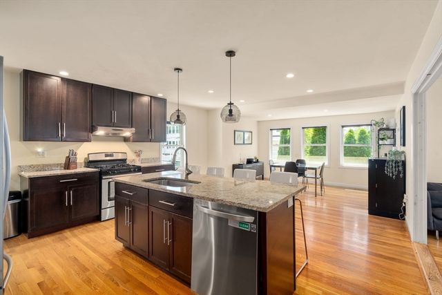 60 French St, Quincy, MA 02171