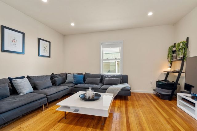 60 French St, Quincy, MA 02171