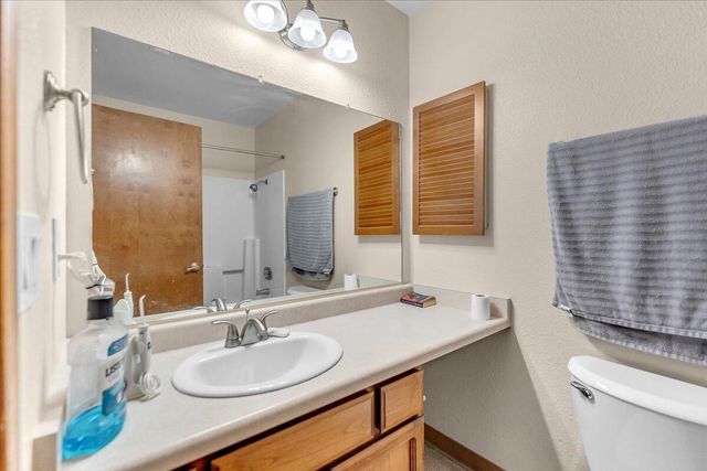 3087 Northwoods Way, Redding, CA 96002