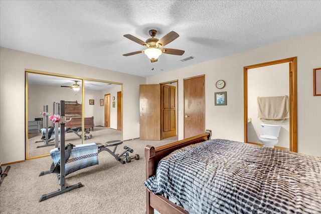 3087 Northwoods Way, Redding, CA 96002