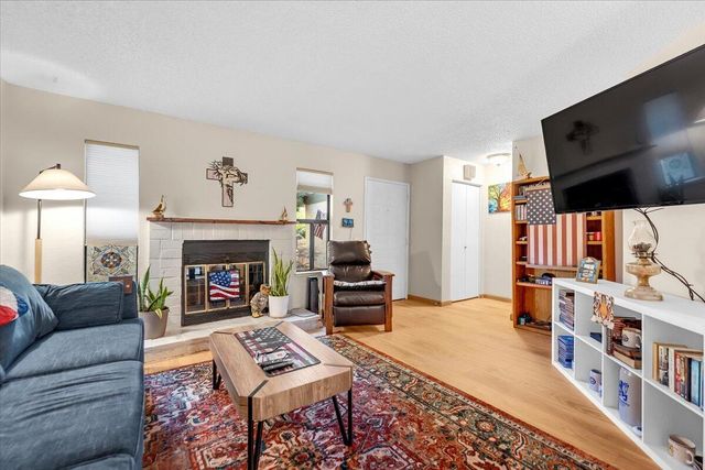 3087 Northwoods Way, Redding, CA 96002