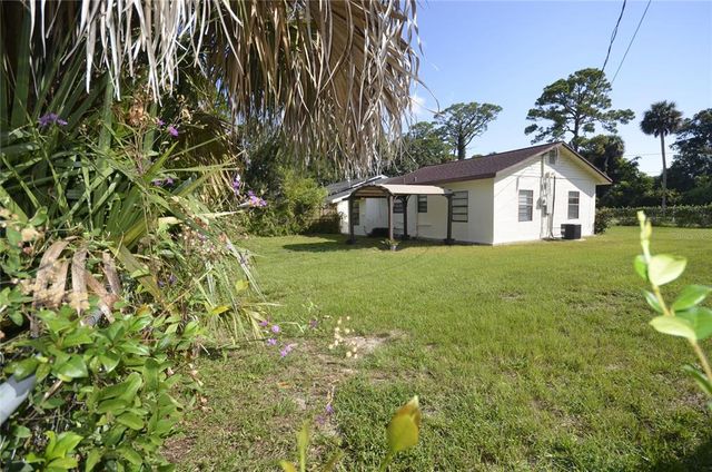 1100 DOUGHERTY STREET, New Smyrna Beach, FL 32168