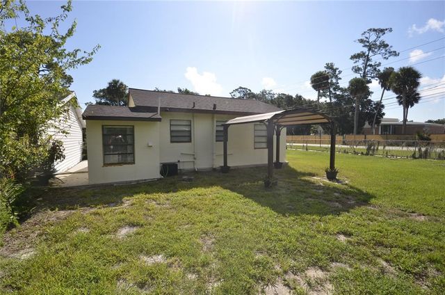 1100 DOUGHERTY STREET, New Smyrna Beach, FL 32168