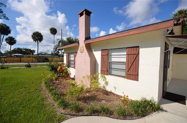 1100 DOUGHERTY STREET, New Smyrna Beach, FL 32168