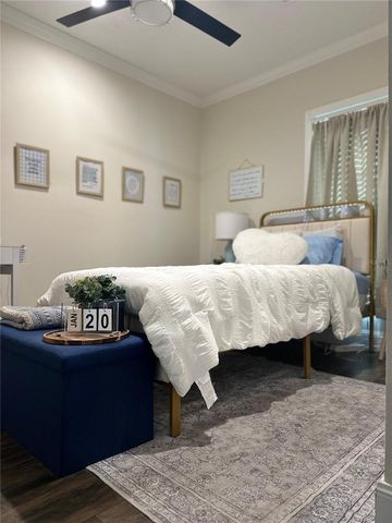 6867 NE 5TH STREET, Ocala, FL 34470