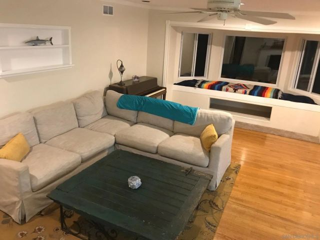 4548 Point Loma Ave, San Diego, CA 92107