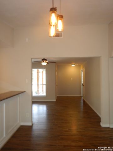 404 NELL DEANE BLVD, Schertz, TX 78154