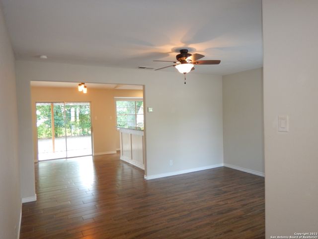 404 NELL DEANE BLVD, Schertz, TX 78154