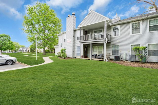 421 Hancock Place, Marlboro, NJ 07751
