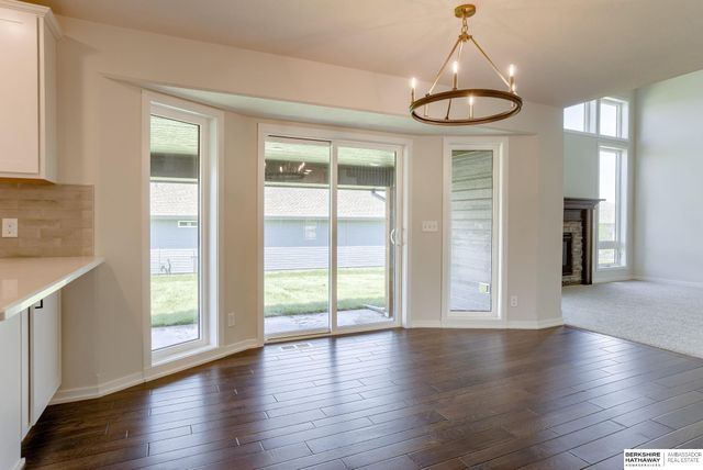 4302 Chennault Street, Bellevue, NE 68123