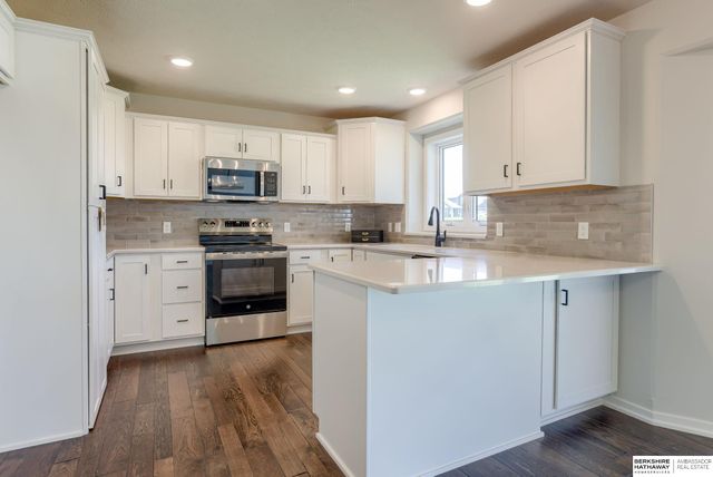 4302 Chennault Street, Bellevue, NE 68123