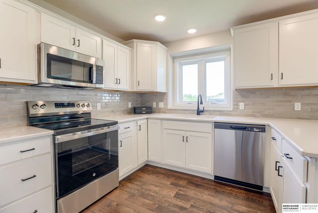 4302 Chennault Street, Bellevue, NE 68123