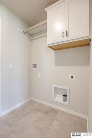 4302 Chennault Street, Bellevue, NE 68123