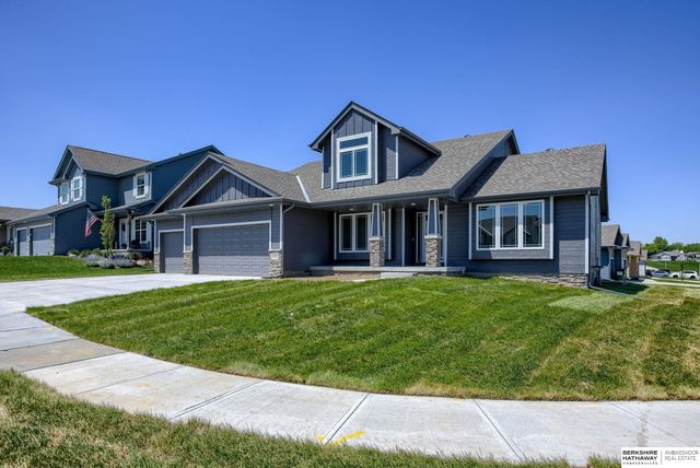 4302 Chennault Street, Bellevue, NE 68123