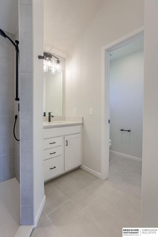 4302 Chennault Street, Bellevue, NE 68123