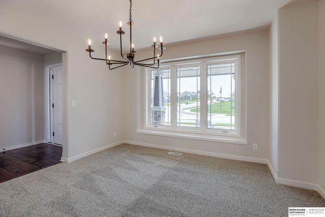 4302 Chennault Street, Bellevue, NE 68123
