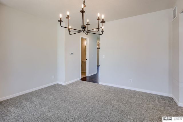 4302 Chennault Street, Bellevue, NE 68123