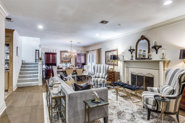 4225 Brook Tree Drive, Fort Worth, TX 76109